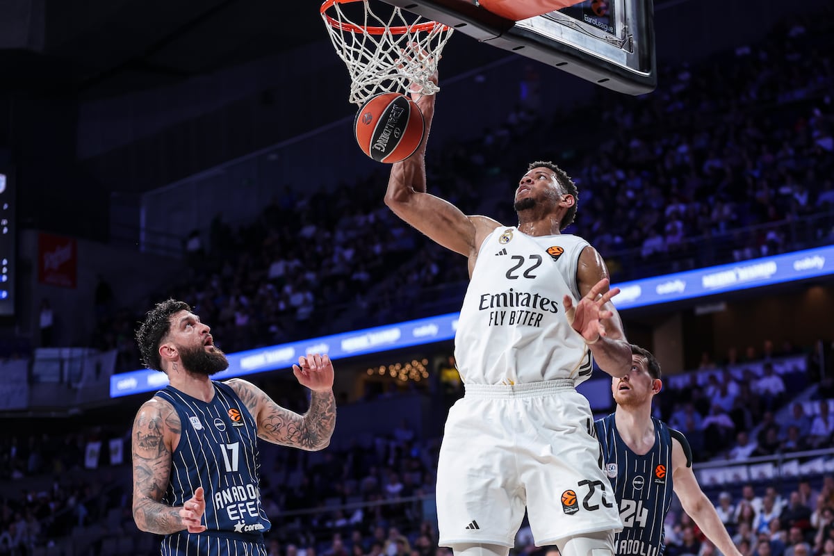 El Madrid prolonga ante el Efes su gran racha como local: 82-71