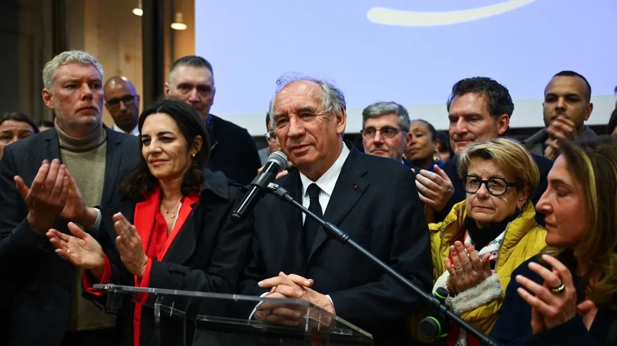 François Bayrou, battu dimanche au second tour des municipales, ne siégera pas au conseil municipal de Pau