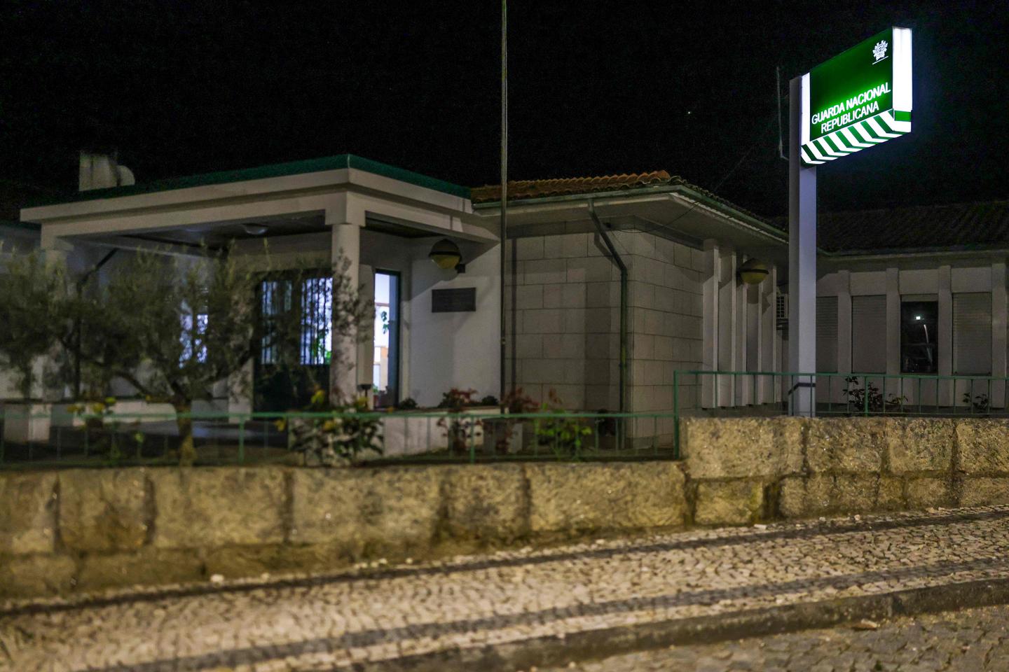 Cédric P., l’ex-policier français soupçonné de double féminicide, placé en détention provisoire au Portugal
