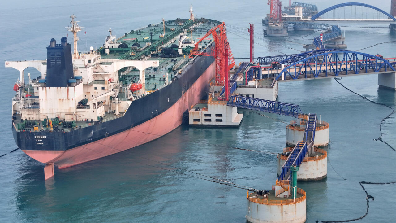 Blocage du détroit d'Ormuz: comment la Chine fait-elle face au choc énergétique?