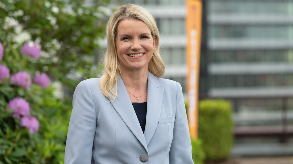 Deutsche Bahn: Bahn muss neue Finanzvorständin suchen