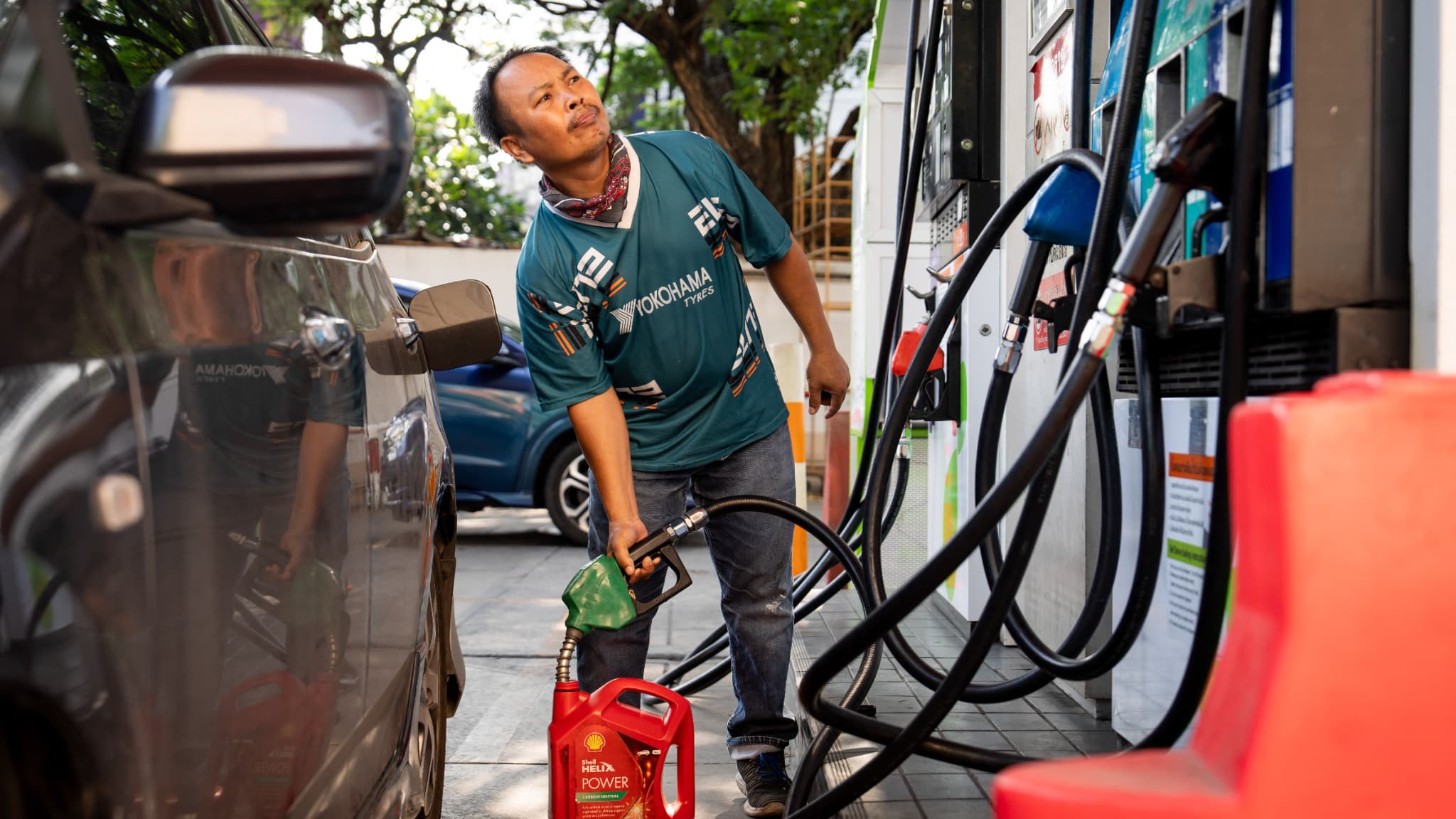 Le Vietnam retire une taxe environnementale et fait chuter de 25% le prix de l'essence (qui reste plus chère qu'avant la guerre en Iran)
