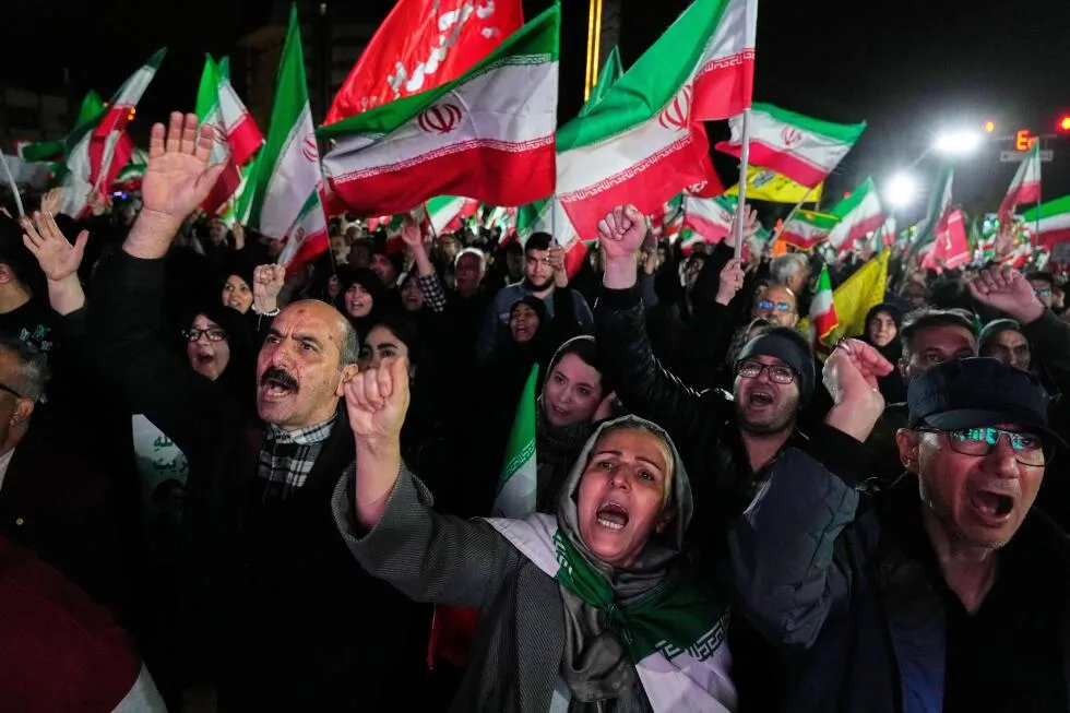 Israel launches new wave of strikes on Iran with no sign of diplomatic breakthrough