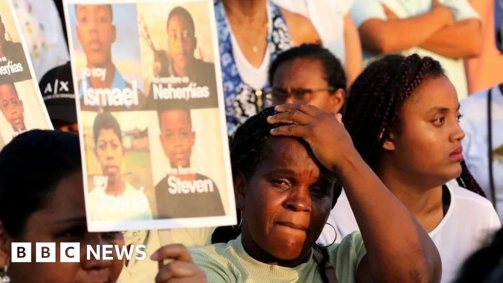 Ecuadorean soldiers jailed for 34 years over boys' forced disappearance