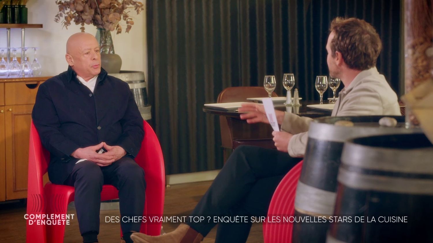 "Rien ne vous impose d'être un bourreau en cuisine, de maltraiter un collaborateur" : Thierry Marx, chef étoilé, dans les fauteuils rouges de "Complément d'enquête"