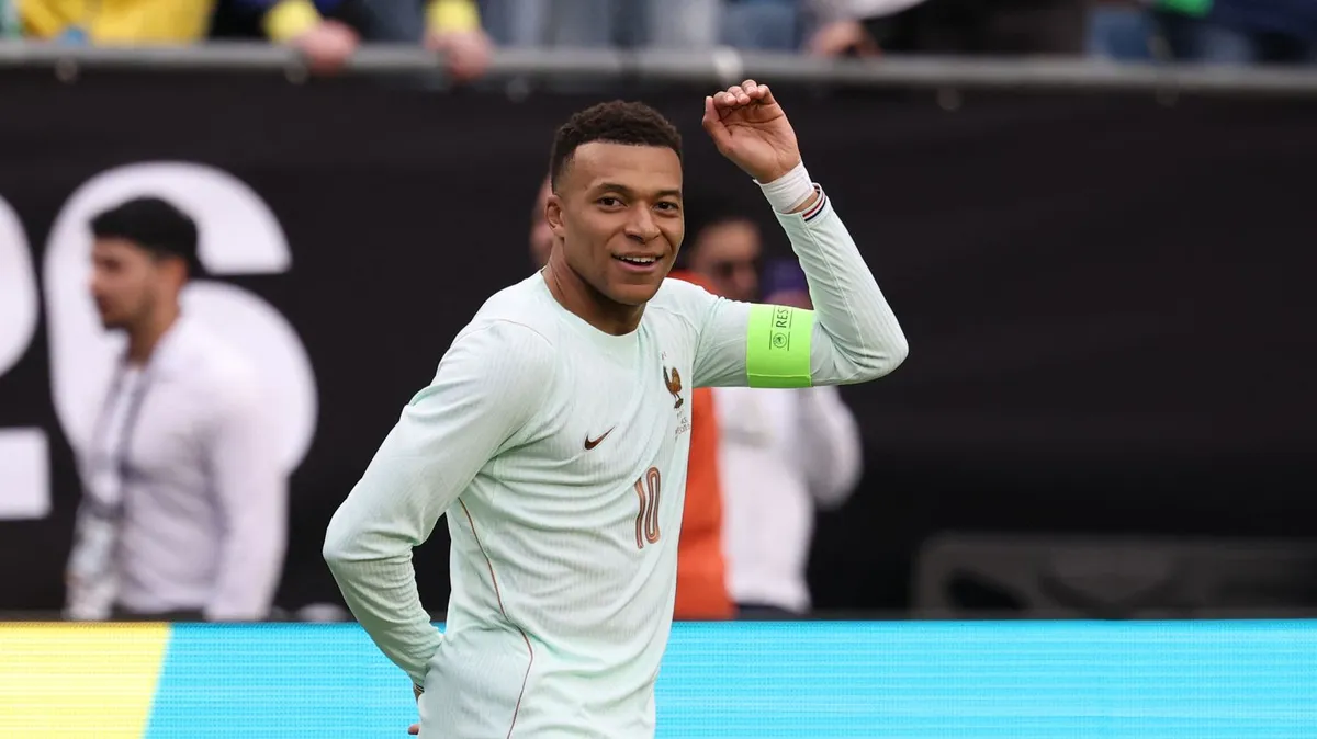 Brésil-France : Kylian Mbappé, un capitaine toujours aussi indispensable et désormais à un but du record d'Olivier Giroud
