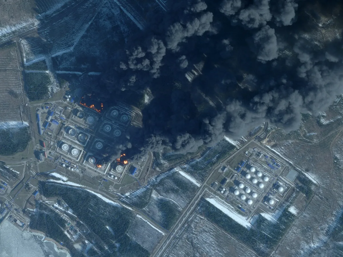 Ukraine fends off increased attacks, strikes Russian oil revenue