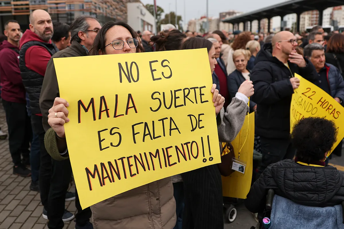 El PP citará en la comisión de investigación del accidente de Adamuz a Puente, Ábalos, Pardo de Vera, Koldo y Raquel Sánchez