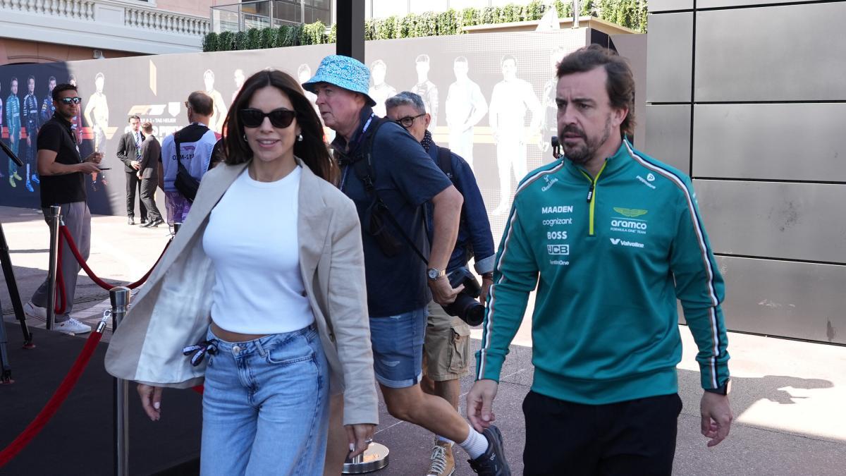
                                                                                                                                Fernando Alonso habla por primera vez tras ser padre: “Muy contento, ha sido un momento muy especial”
                                                                                                                            