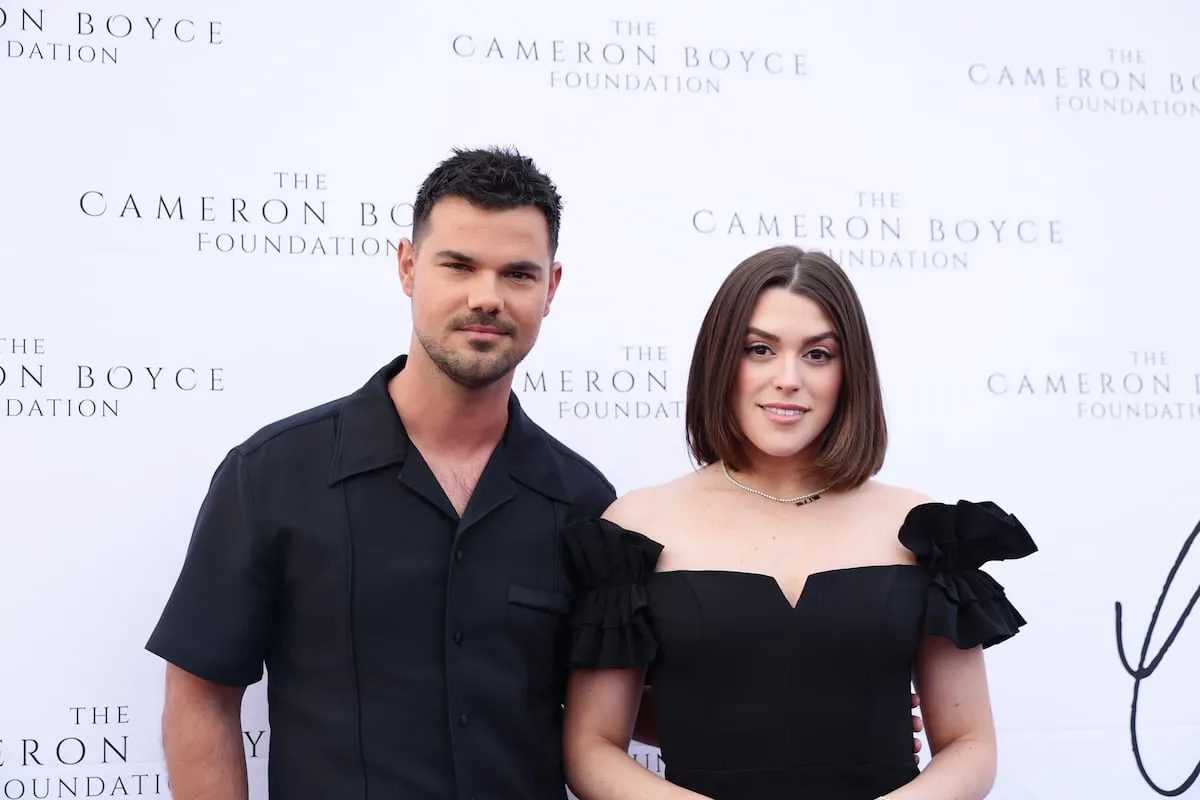 Taylor Lautner y su mujer, Taylor Lautner, anuncian que serán padres de su primer hijo 