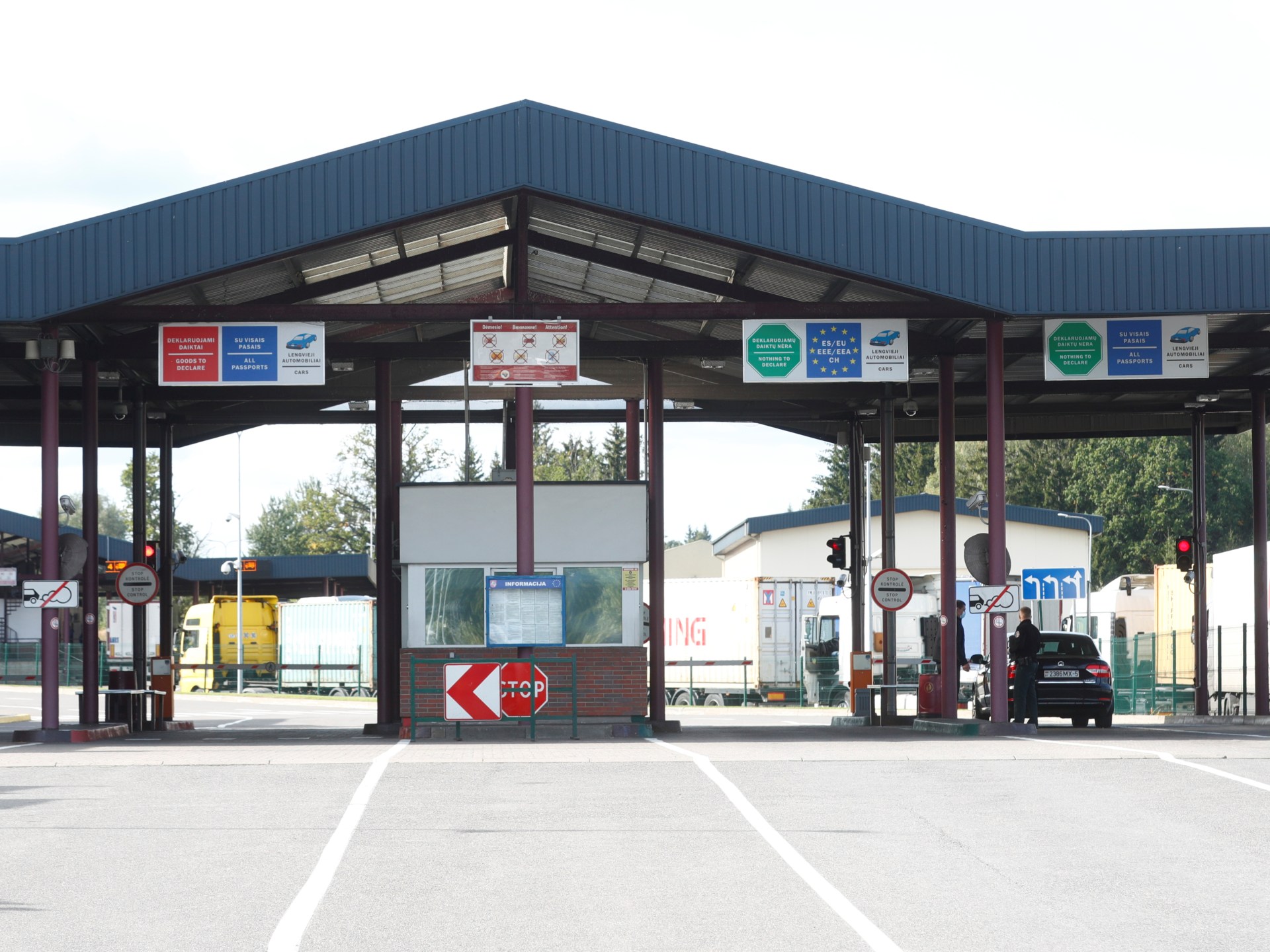 Lithuania extends Belarus border closure over balloon attack