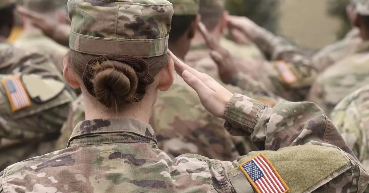 «Nous devons frapper là où ils se trouvent» : l’Iran menace de cibler les hôtels du Moyen-Orient accueillant des soldats américains