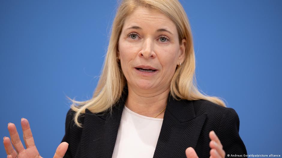 Deutsche Bahn wieder mit einem Milliardenverlust