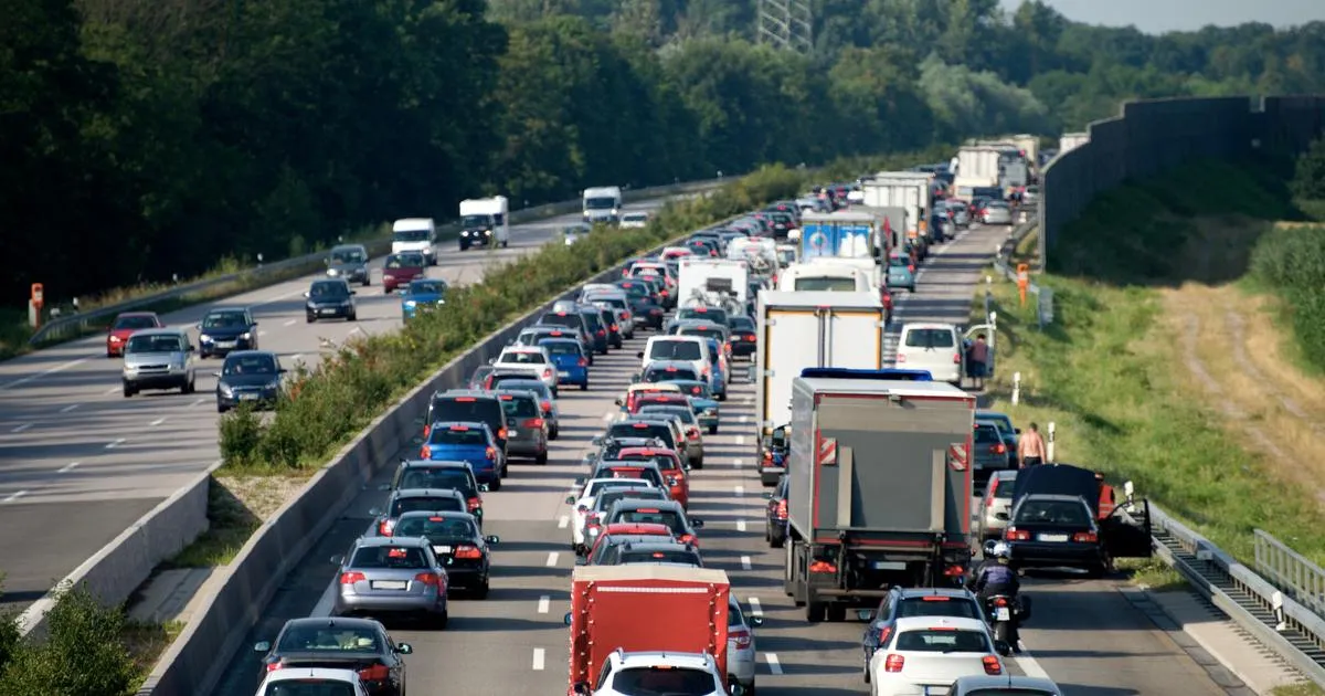 Flambée des carburants : les transporteurs routiers annoncent des actions dans toute la France à partir de samedi