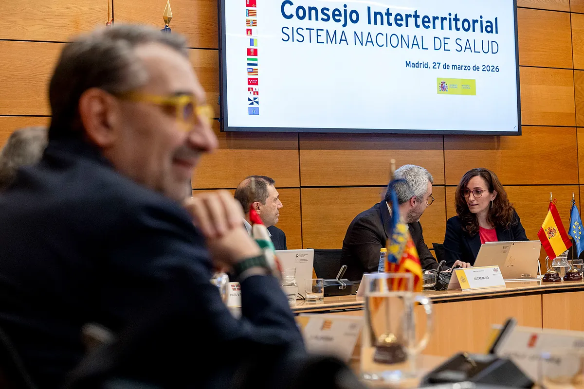 Sanidad y las CCAA acuerdan buscar un mediador independiente para abordar la huelga de los médicos frente al Estatuto Marco