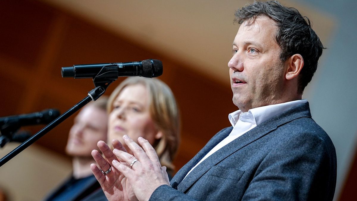 SPD: Krisentreffen und Reformagenda - Parteispitze fordert Übergewinnsteuer auf Kriegsprofite