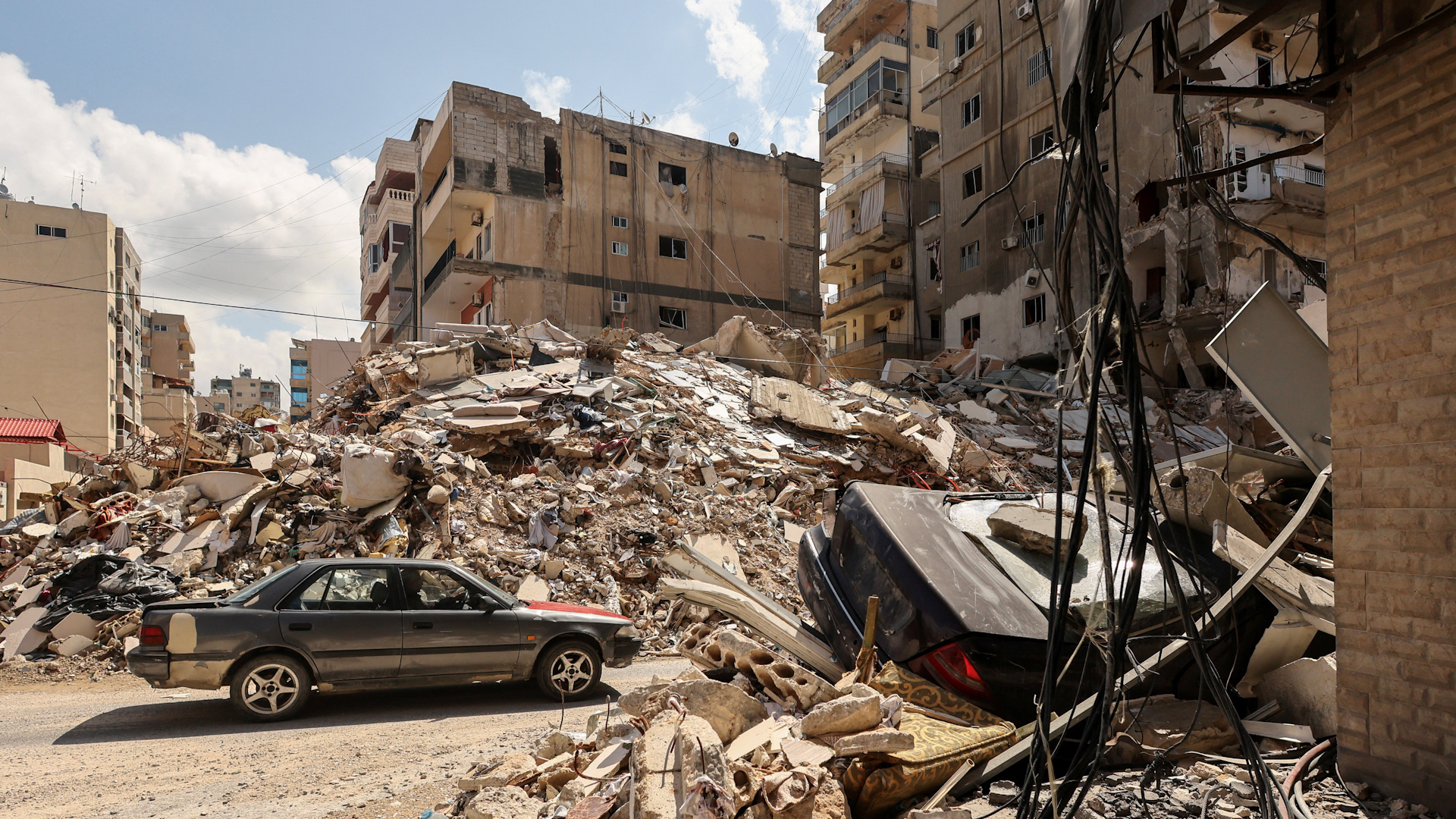 Israelis question Lebanon war as opposition grows