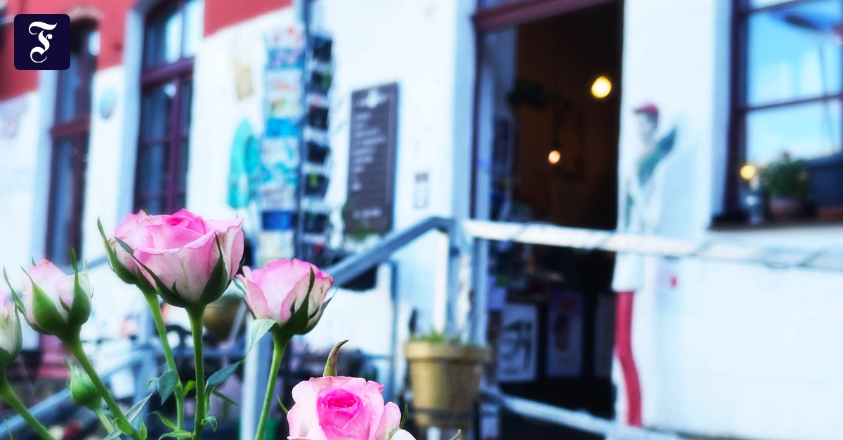 Literarische Gegenwart: Eine Tüte Glück zum Buch