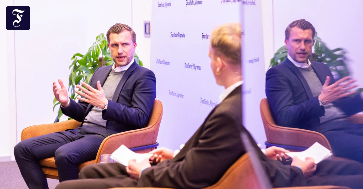 Manager beim F.A.Z.-Kongress: Krösches Rückhalt für Riera