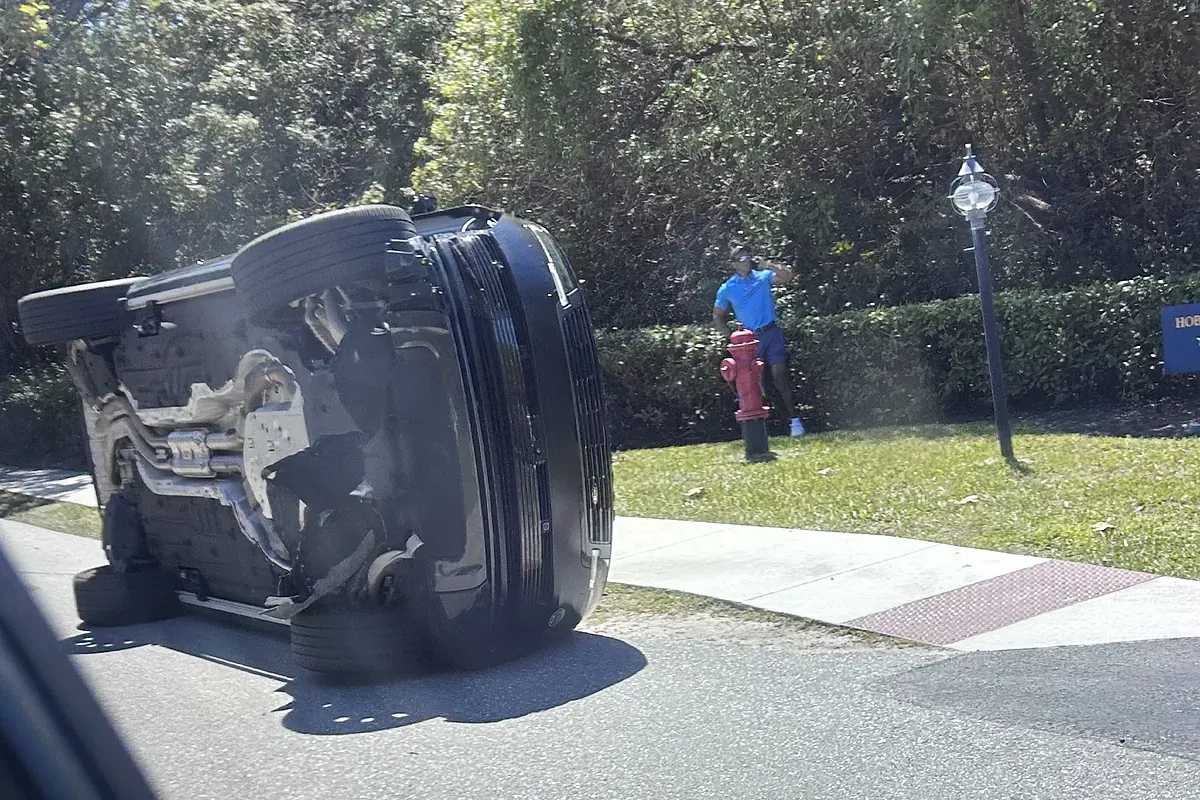 Tiger Woods, detenido por conducir "bajo los efectos de alguna sustancia" y provocar un accidente en Florida