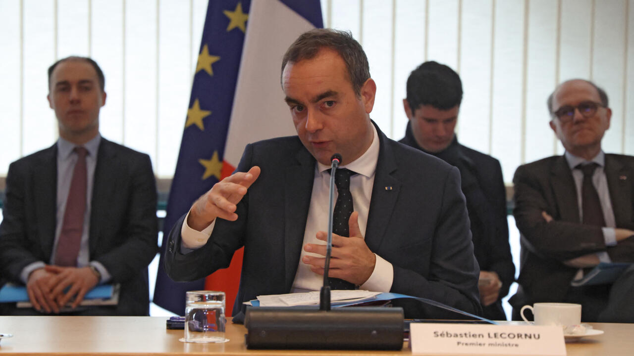 France: face à la hausse du prix des carburants, le gouvernement annonce des «aides ciblées»