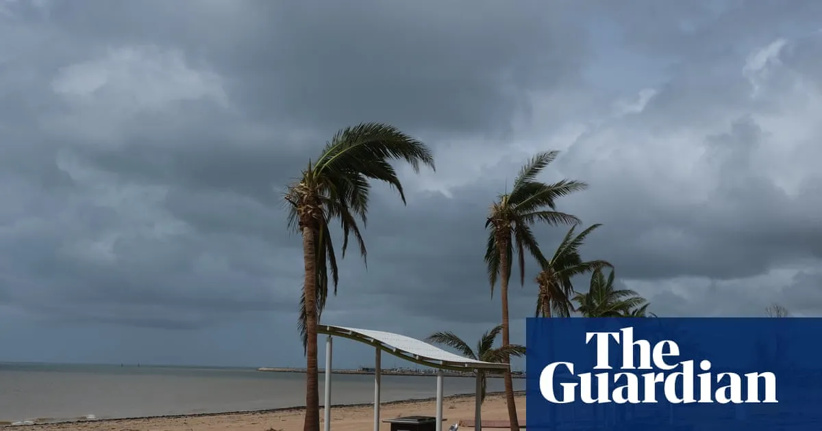 Cyclone Narelle downgraded to tropical low but severe weather warnings remain for storm-ravaged WA