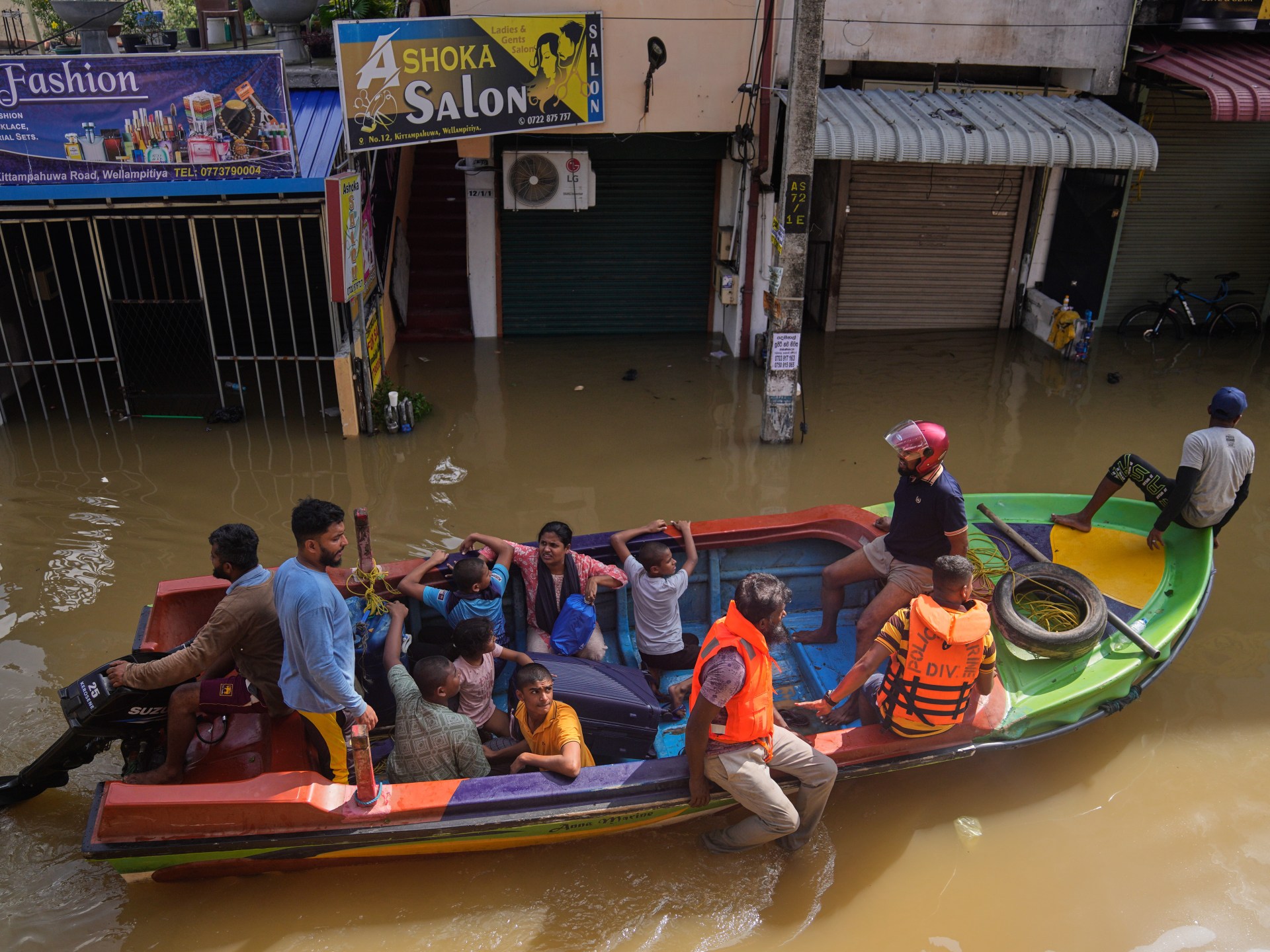 Recovery under way after floods in Indonesia, Sri Lanka, Thailand