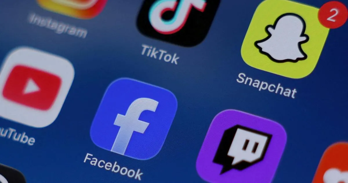 Indonésie: l’interdiction des réseaux sociaux entre en vigueur pour 70 millions d'enfants