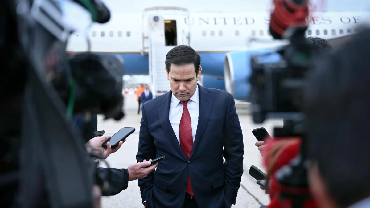 
           Rubio asegura que sin enviar tropas se puede lograr el objetivo en Irán
       