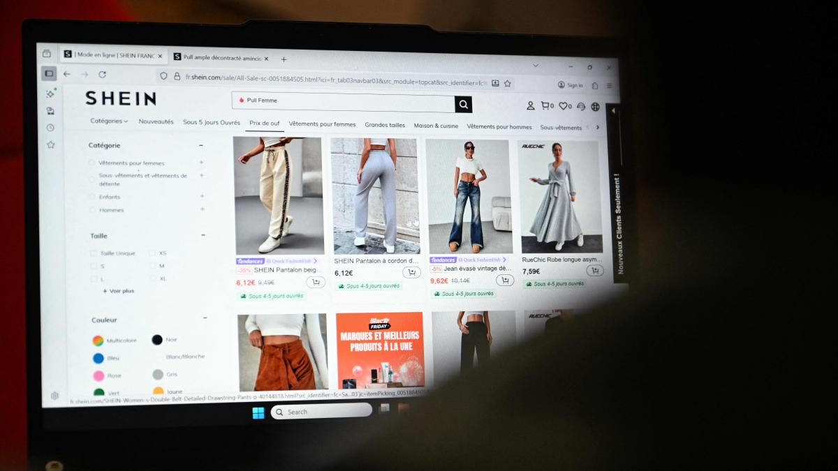 
                                                              Si compro cinco jerseys de lana en Shein por menos de 150 euros, ¿qué tasa pago en las aduanas?
                                                          