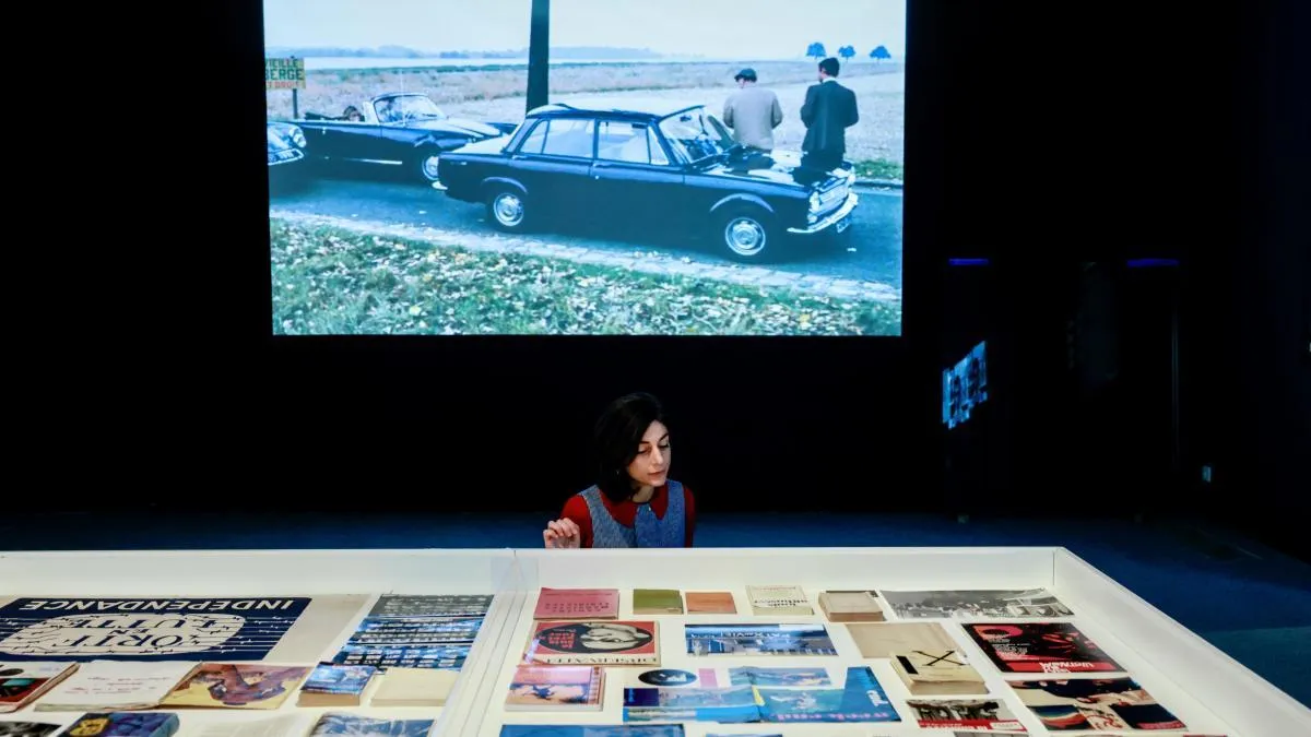 
                                                                                                                  Godard, el ojo insumiso del siglo XX
                                                                                                              