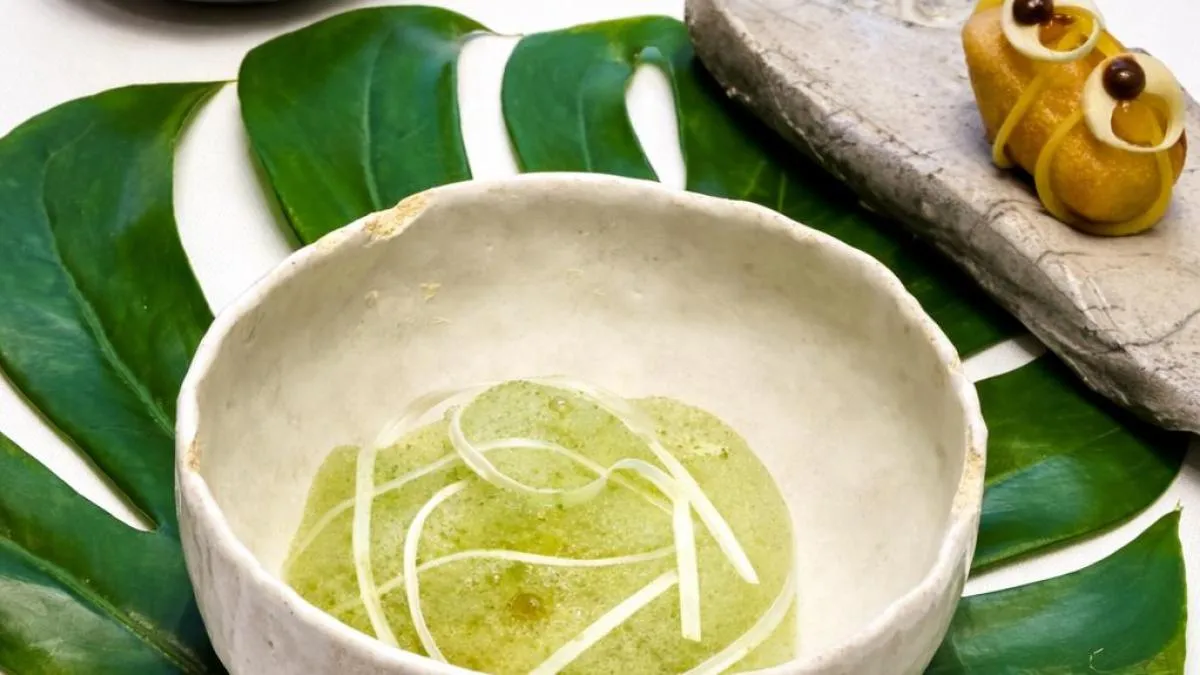 
                                                                                                                                         El Amazonas irrumpe en la cocina de Ricard Camarena de la mano del chef Jaime Pesaque
                                                                                                                                     