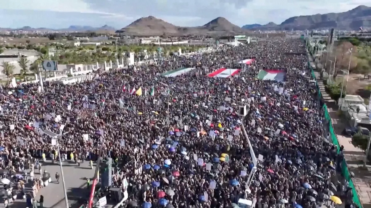 Protests in Yemen against US-Israeli attacks as Houthis warn of action