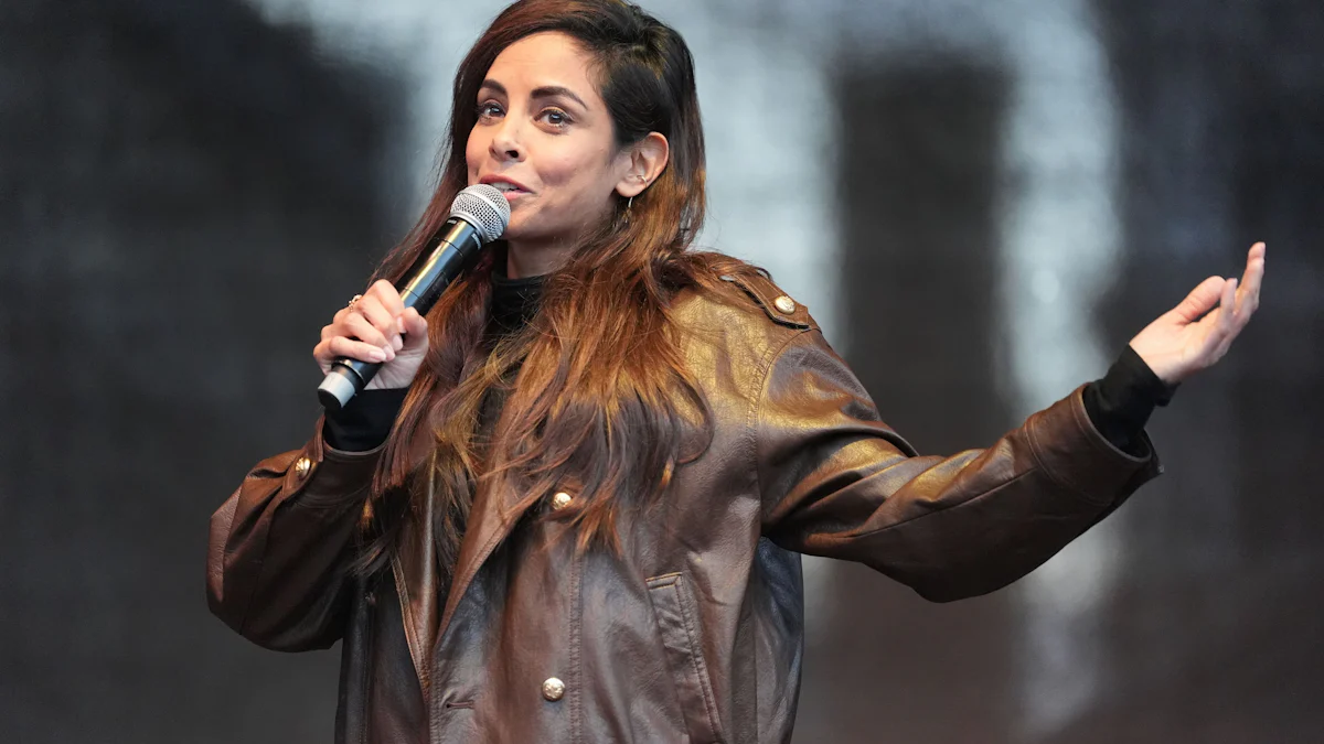 Digitale Gewalt: Staatsanwaltschaft ermittelt gegen Ulmen