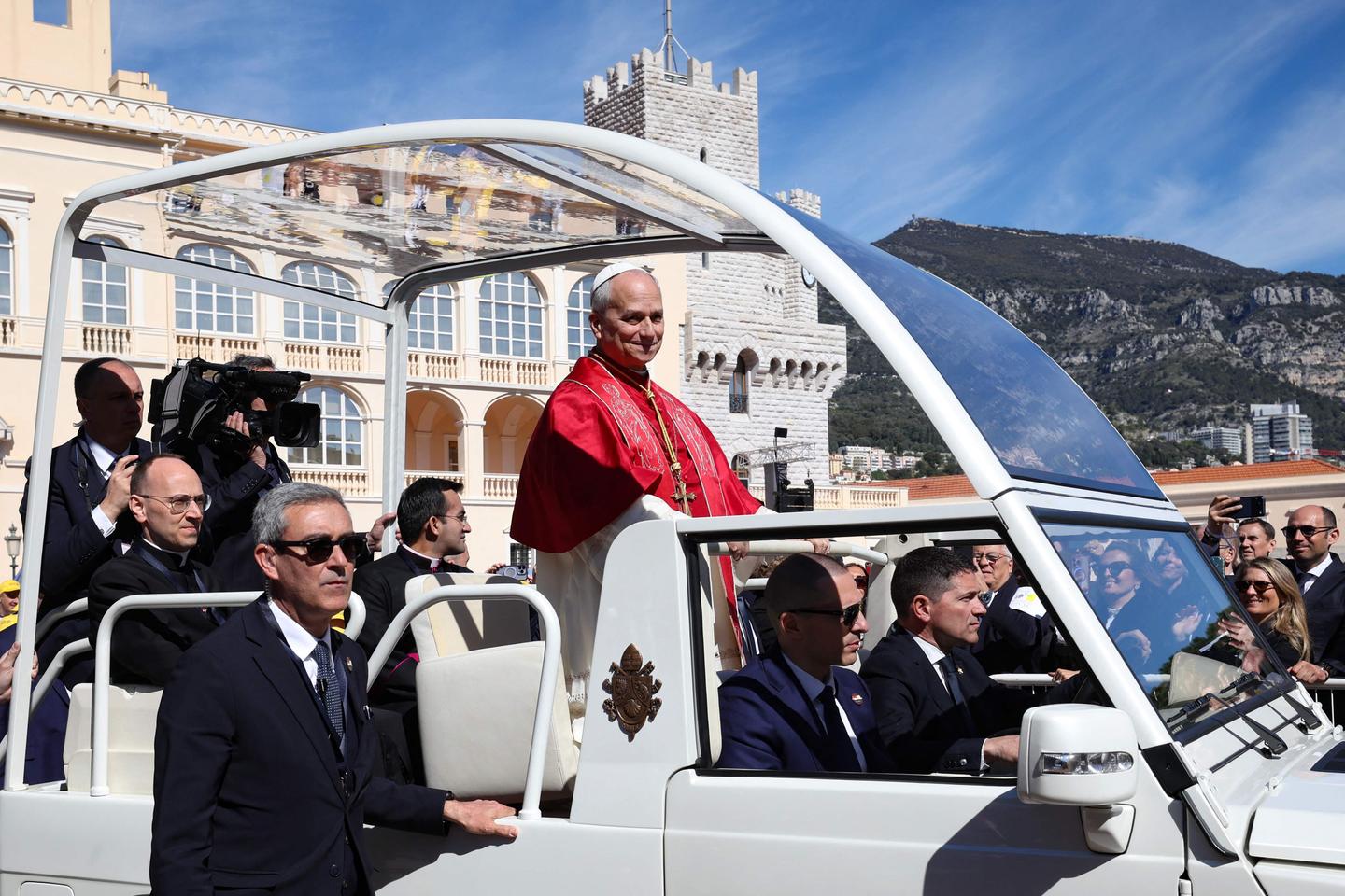 A Monaco, le pape américain Léon XIV dénonce « la logique de la toute-puissance » qui blesse « le monde et compromet la paix »