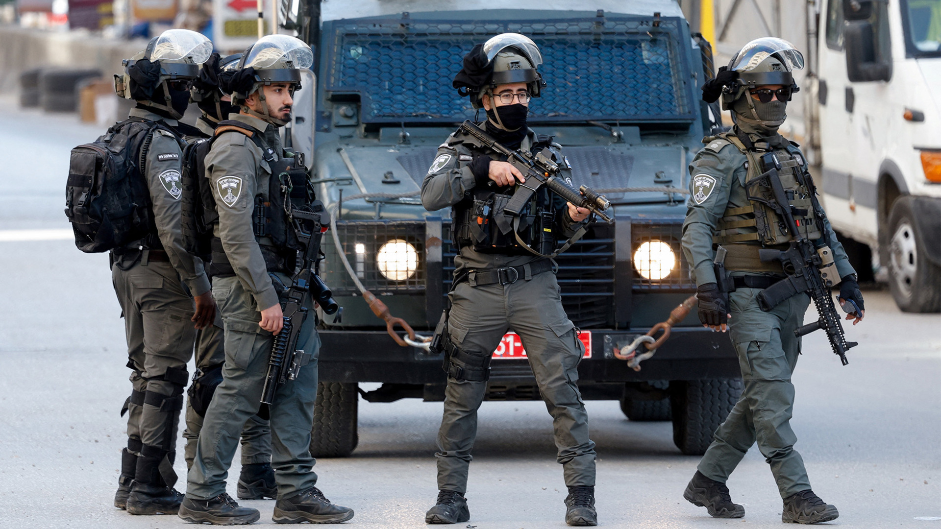 Israeli forces injure dozens in occupied West Bank raid