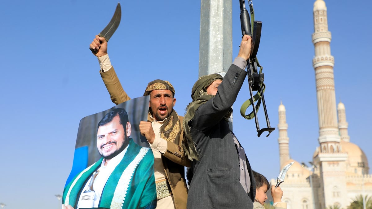 Claves sobre los hutíes: una maquinaria militar y estatal en Yemen con acceso al mar Rojo