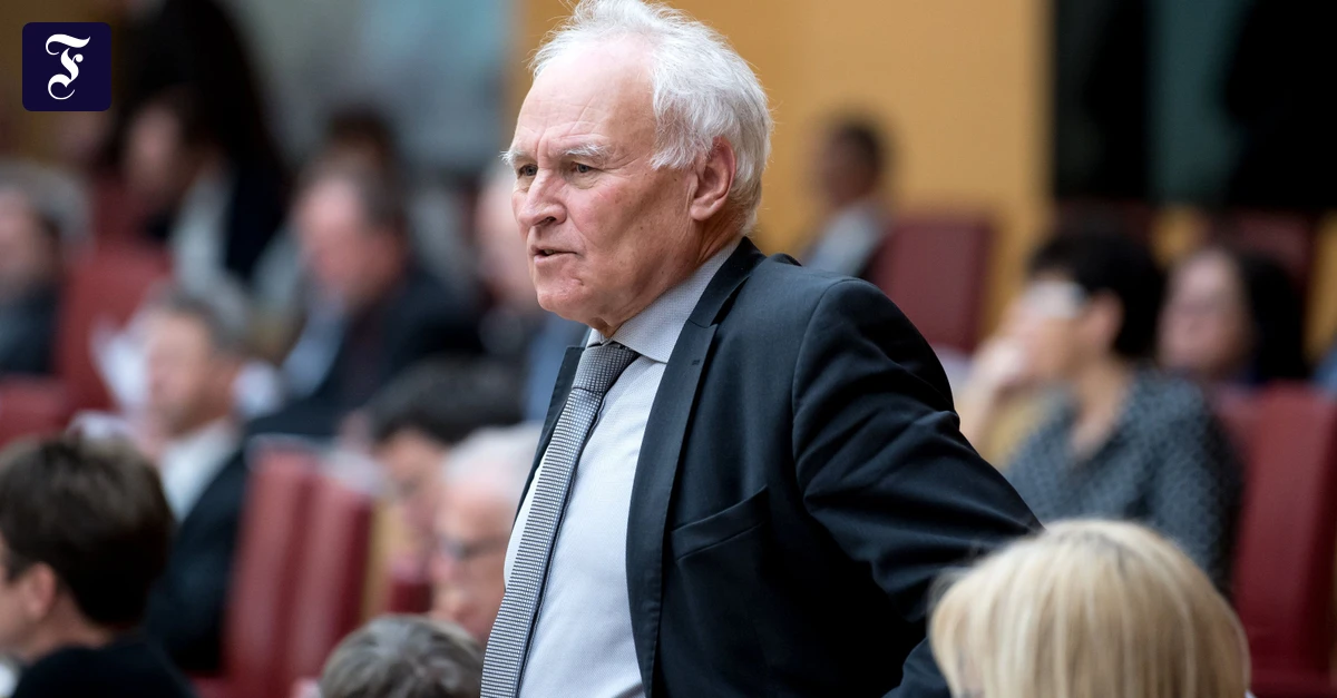 Deutschland-Liveblog: Früherer CSU-Chef Huber stellt Söders Kurs in Berlin infrage