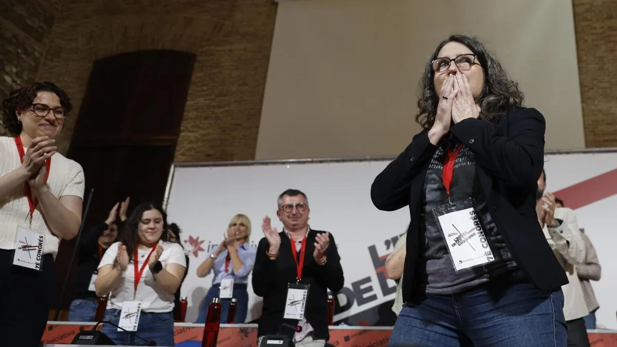 
                     Mónica Oltra anuncia su vuelta a la política para disputar la alcaldía de València a Catalá
                 
