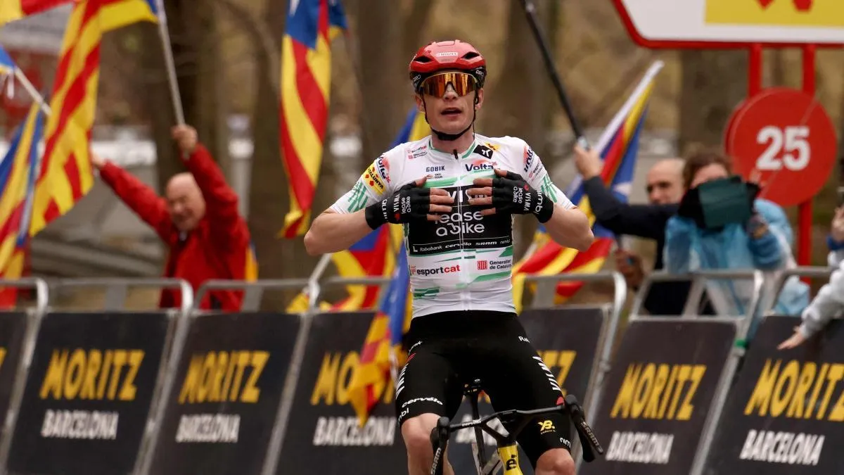 
                                                                                                     Vingegaard se emparenta con Pogacar y Merckx en el Santuario de Queralt
                                                                                                 