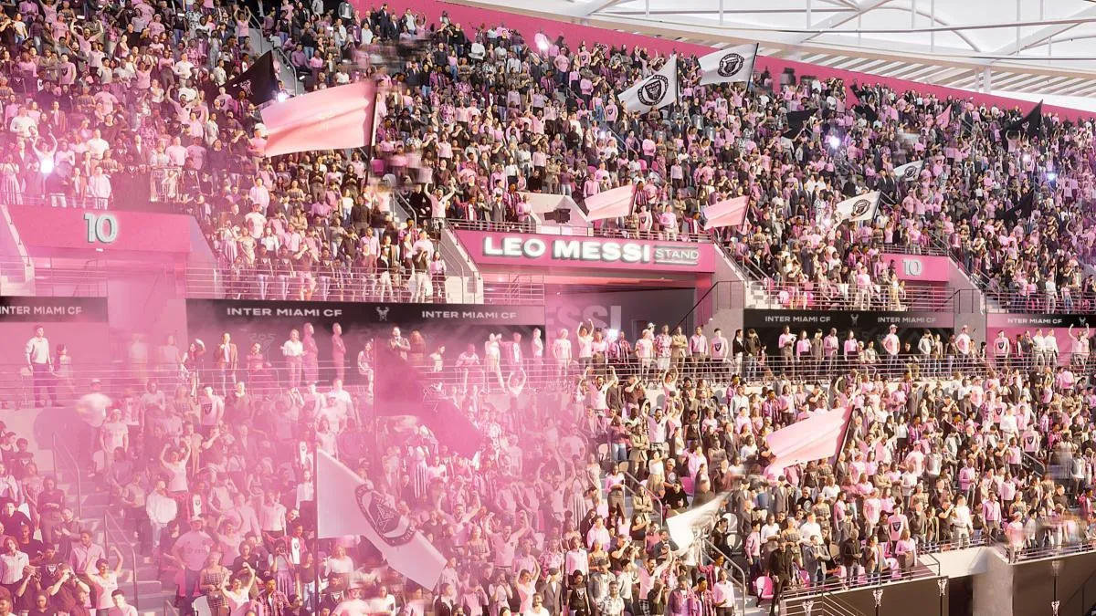 
                                                                                                         El legado imborrable de Messi en el Inter Miami: una tribuna del estadio llevará su nombre
                                                                                                     