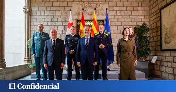 Interior prepara una reestructuración de la cúpula de los Mossos bajo control total de Trapero