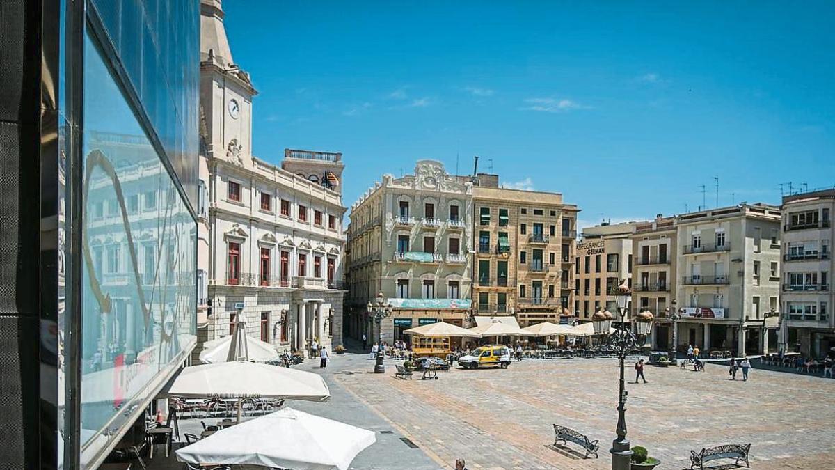 
                                                            Reus gana protagonismo: pisos más grandes que en Tarragona y por 18.000 euros menos
                                                        