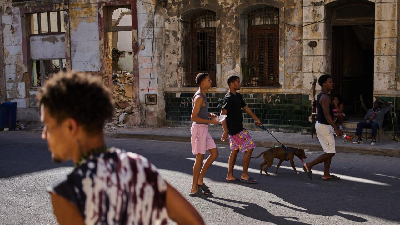 À Cuba, la vie quotidienne rythmée par les coupures de courant