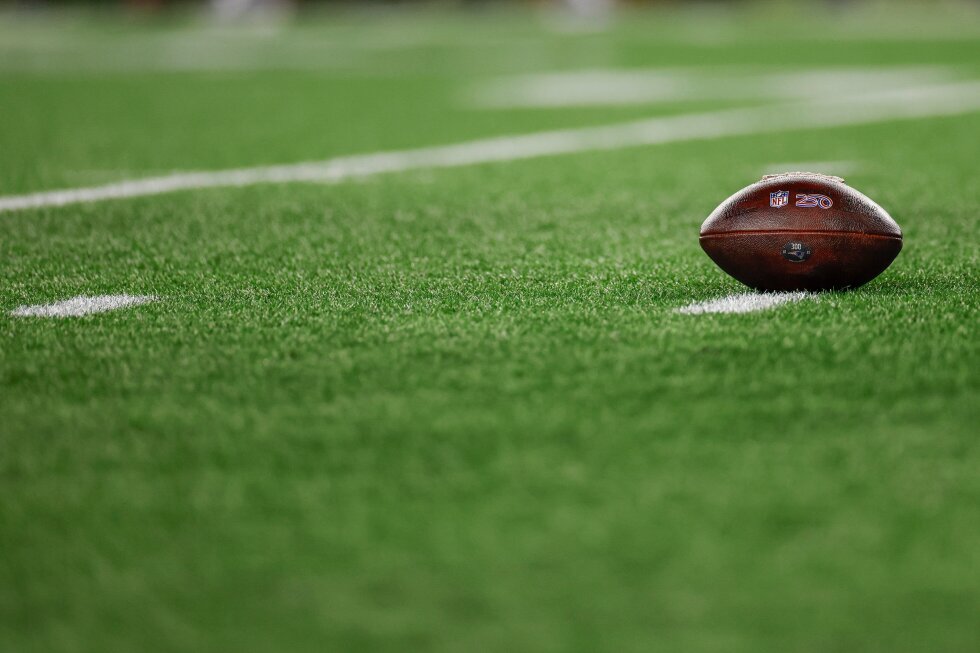 Replacement officials, kickoffs and other rule changes will be discussed at NFL’s annual meeting