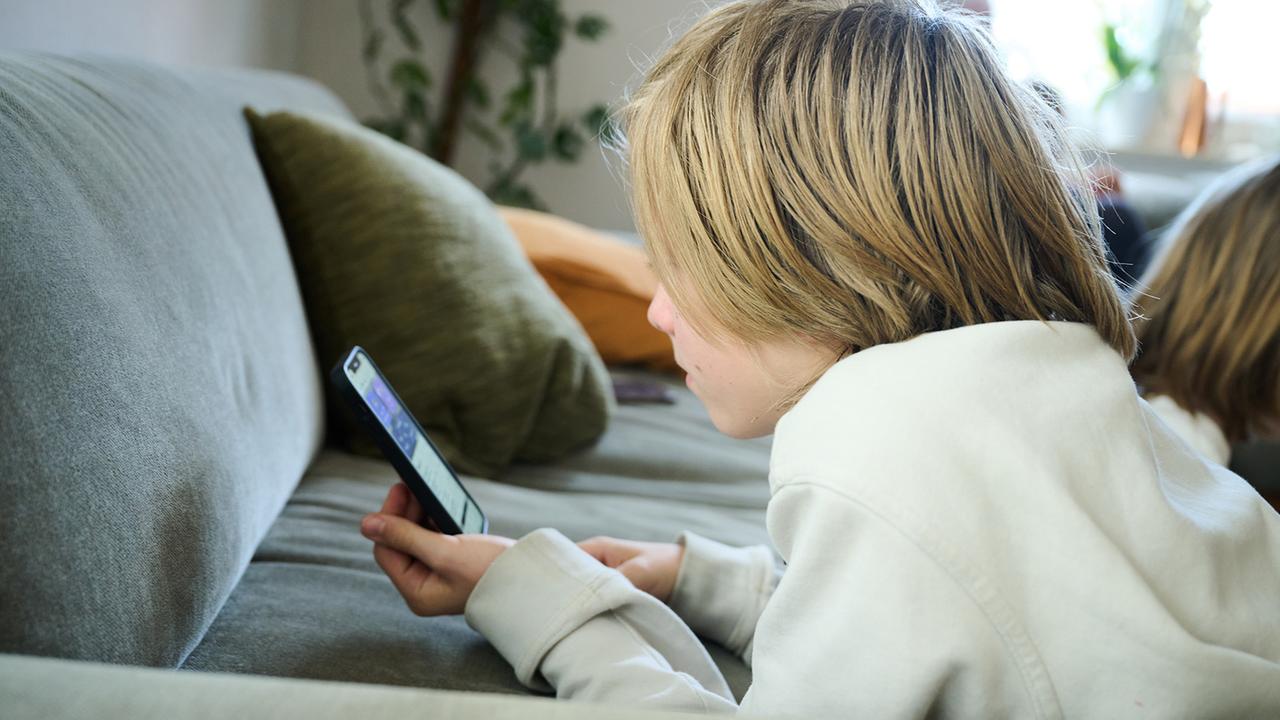 Social-Media-Verbot für Kinder: Hohe rechtliche Hürden
