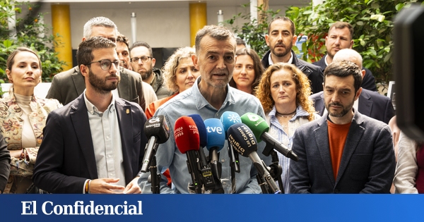 La indefinición de Podemos asoma a la izquierda andaluza al abismo de la división