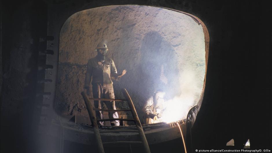 Kupferboom kostet Sambier einen hohen Preis