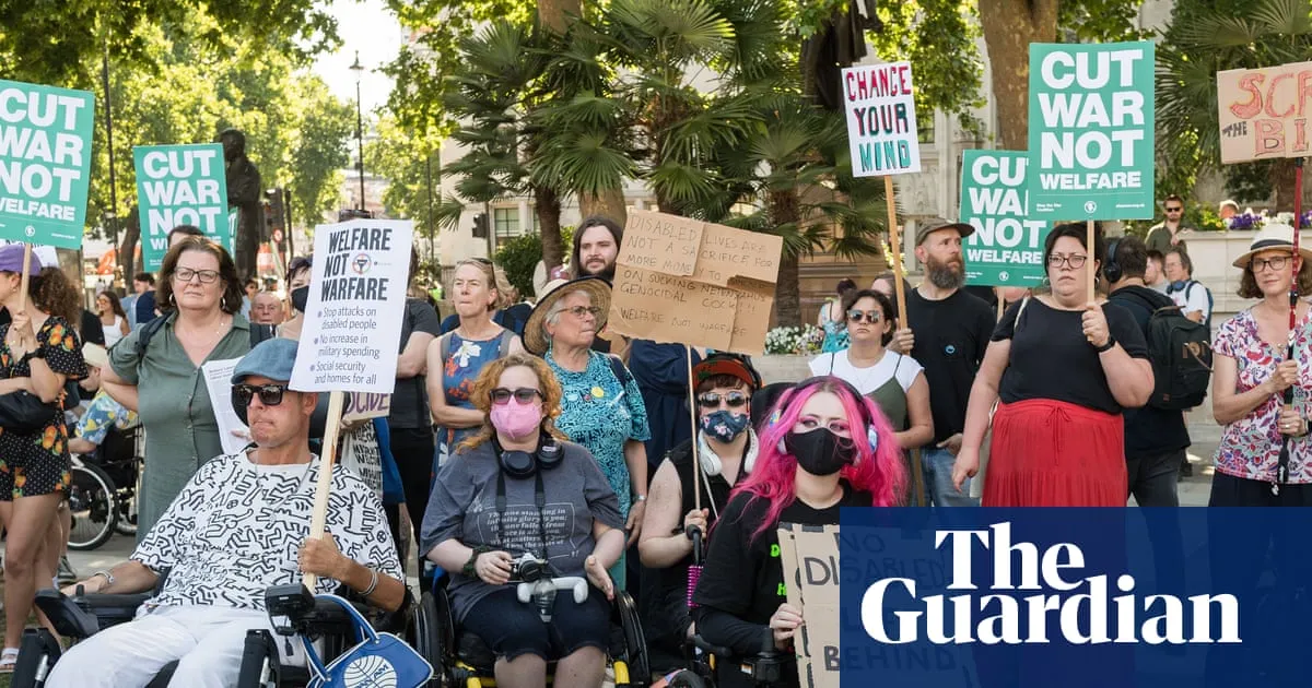 ‘A cruel penalty’: disabled people face lower benefit payments if conditions not deemed lifelong