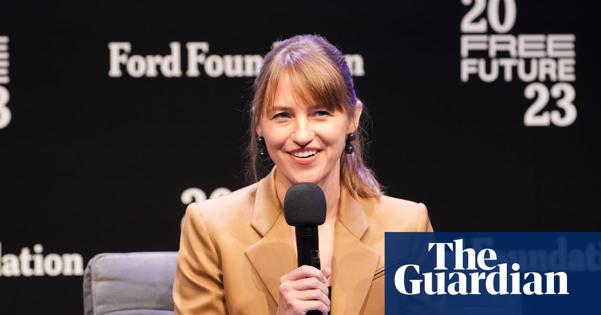Modeling industry activist calls for inquiry into how agencies ‘facilitated Epstein’s abuse’
